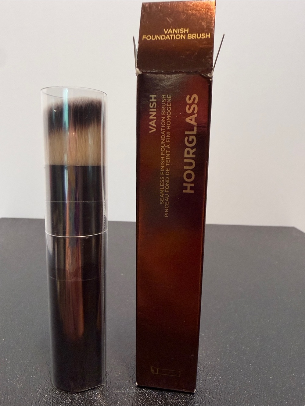 Hourglass Vanish Foundation Brush - Black with Cream-Tipped Bristles